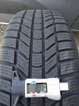 215/65 R 16 98 H CONTINENTAL.