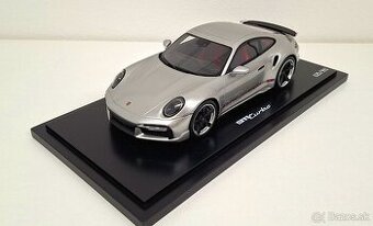 1:18 Spark Porsche 911 992 Turbo 2023