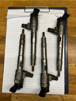 vstrekovace 1.5 dci original