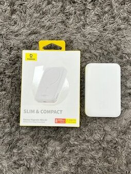 Baseus MagSafe Powerbank White (20W 6000 mAh)