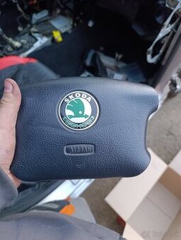 Airbag škoda superb 1