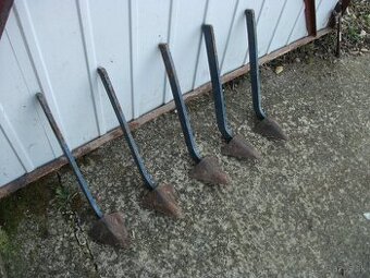 Agzat/Vari-radličky komplet s držiakmi.