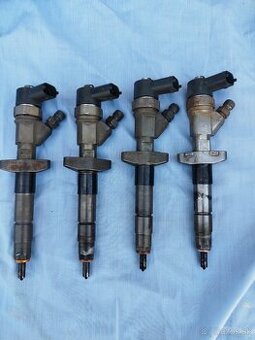 Vstrekovacie trysky Renault 2.2 dci