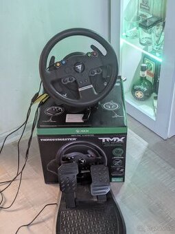 Herný volant Trustmaster TMX