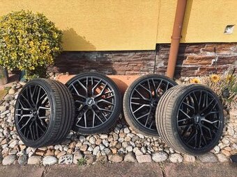 Mam RS4 r19