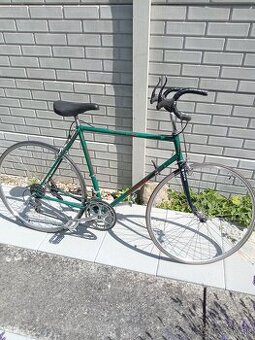 Cestný bicykel favorit