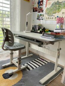 Detský rastúci písací stôl a stolička