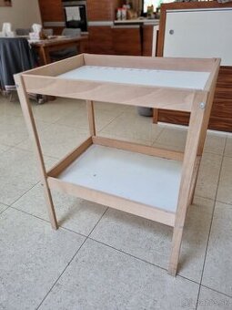 Prebaľovaci pult IKEA