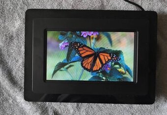 Predám digitálny fotorámik Jaytech s kamerou Aipyek