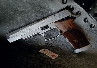 Sig sauer p 226 x six
