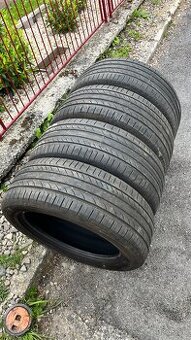 🟡235/55 r19 letné Continental