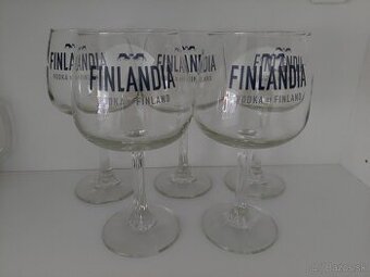Poháre na stopke Finlandia