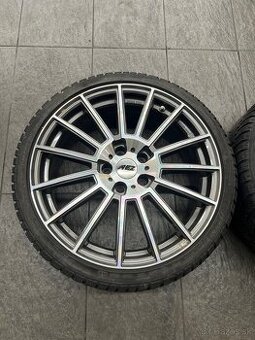 Predam original AEZ zimnu sadu na audi s rozmerom 235/35 R19