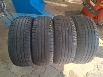 215/55R17 Bridgestone