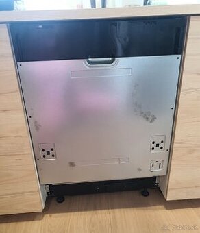 Amica MI655AG vstavaná umývačka riadu 60cm.