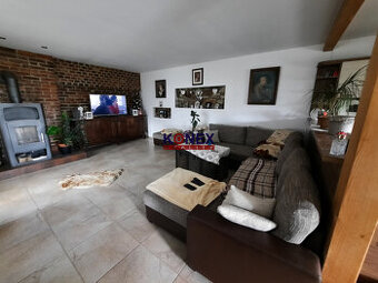 MODERNÝ RODINNÝ DOM v mestskej časti TOPOĽANY