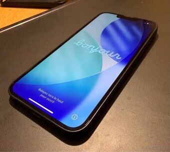 Predám IPhone 13 128GB