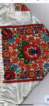 Kroj Pata, Šoporňa, Hájske