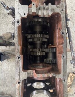 Predám prevodovku zetor 72