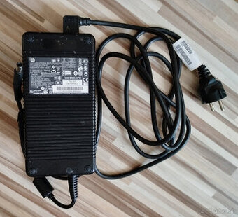 nabíjačka pre notebooky HP - 230W