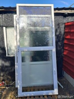 Predám plastove okno 120 cm dlhý  280 cm vysoký