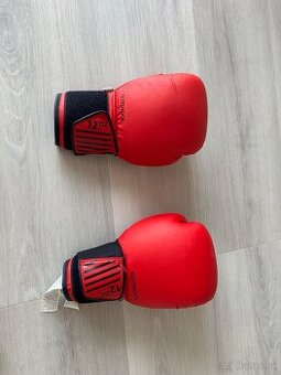 Predam boxerske rukavice