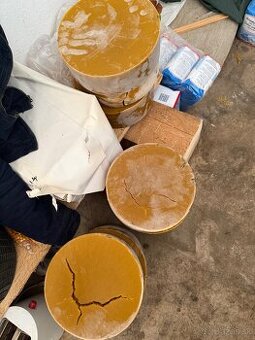 Včelí vosk cca 40kg