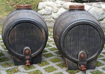 Sud 100l na víno alebo destilát.