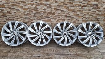 Predám originál ŠKODA PERSEUS elektrony/ 5x112 r18 et48 J7,5