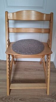 Rastúca stolička Woody