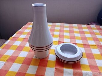 Keramická váza s popolníkom