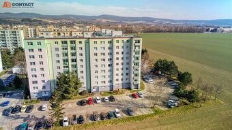 Na predaj priestranný štvorizbový byt s dvoma kúpeľňami