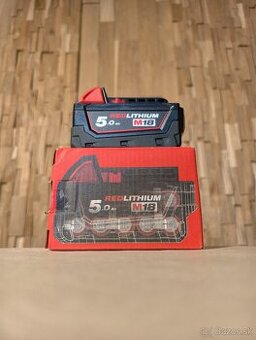 Milwaukee RedLithium M18 B5