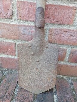 Predám vojenskú poľnú lopatku