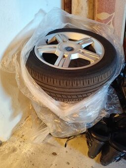 Hliníkové disky FIAT s letnými pneumatikami