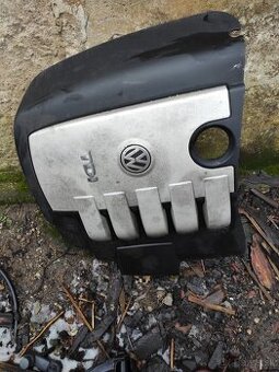 Volkswagen Touareg 2,5tdi kryt motora