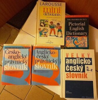 ✅Predám knihy na foto, 5 €/ks, spolu 20 € ..len volať ..na