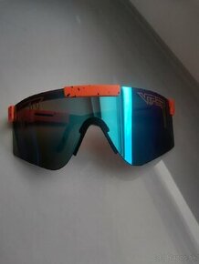 Športové slnečné okuliare Pit Viper (oranžové-modré sklo)