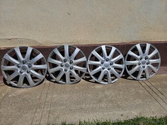 Puklice 15"