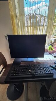 Predám počítač HP ProOne-440G4 23.8-in NT AIO