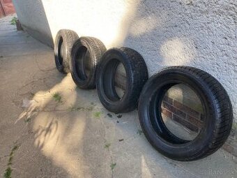 Goodride 205/55 R16 zimné