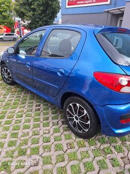 Peugeot 206 plus