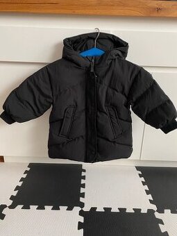 Cierna paperova bunda Zara 92