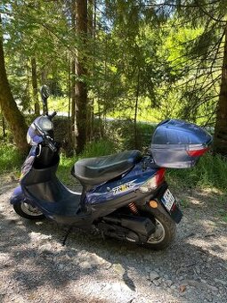 Skúter Adamoto znen 50ccm