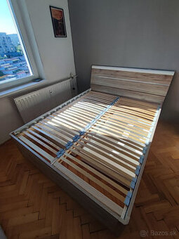 Manželská posteľ s úložným priestorom - 160x200cm