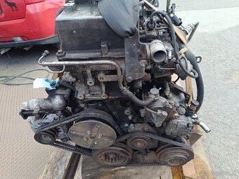 Pajero motor 4M41 kompletný bez turba