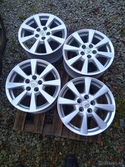 17" alu originál TOYOTA + TPMS.