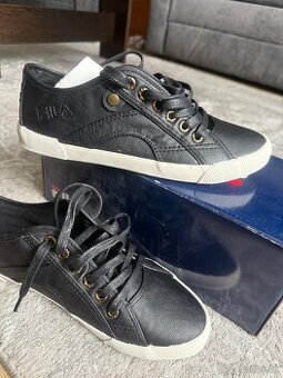 Predám čierne koženkove tenisky Fila veľkosť 37