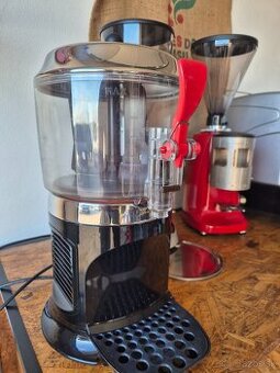 Predám profesionálny kávovar La Spazialle