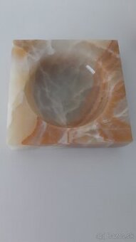 Popolník - slovenský Onyx